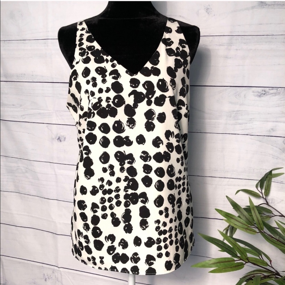 Banana Republic Black and White tank with Spots M